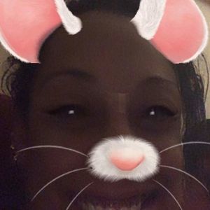 Meet your Posher, Madeleine